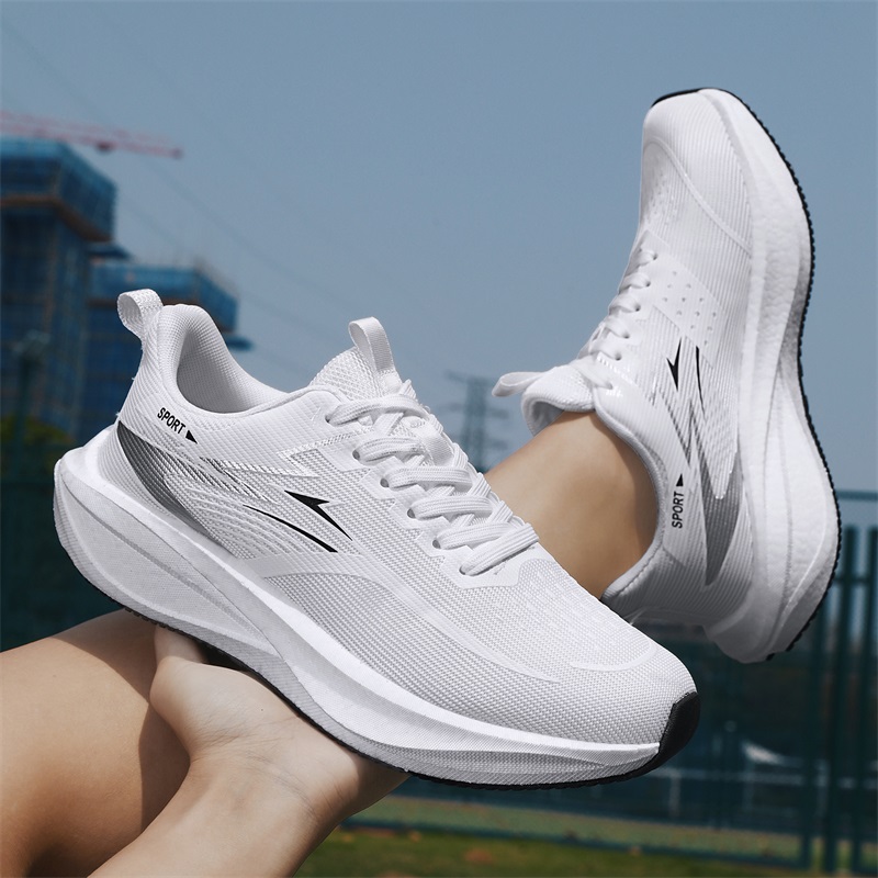 Breathable Mesh Athletic Shoes - Marathon Men‘s Running Shoes Carbon Board