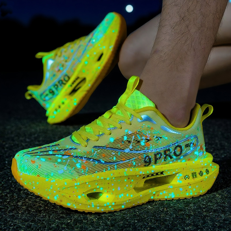 New Soft Sole Cushioning Men's - đánh giá và giá Reflective Night Running Shoes