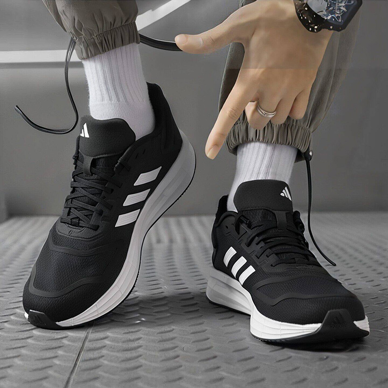 Adidas KJ4020 Mens Athletic Tr - đánh giá và giá Knit Fabric Lace Up Sneakers