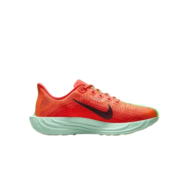 Nike Pegasus Plus Red Women's  - đánh giá và giá Lightweight Road Running Shoes