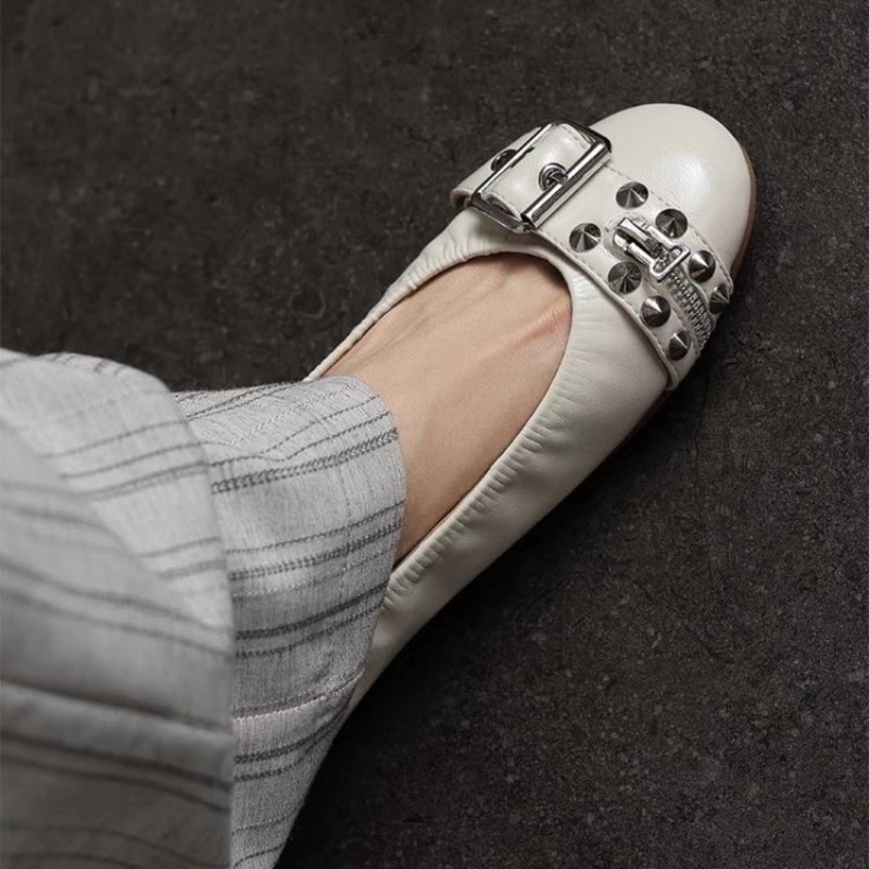 Bolt Round-head Single Shoe Wo - đánh giá và giá Heels